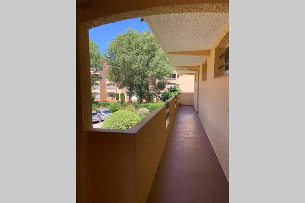 Agréable appartement avec piscine à 500m de la mer Argelès-sur-Mer Esterno foto