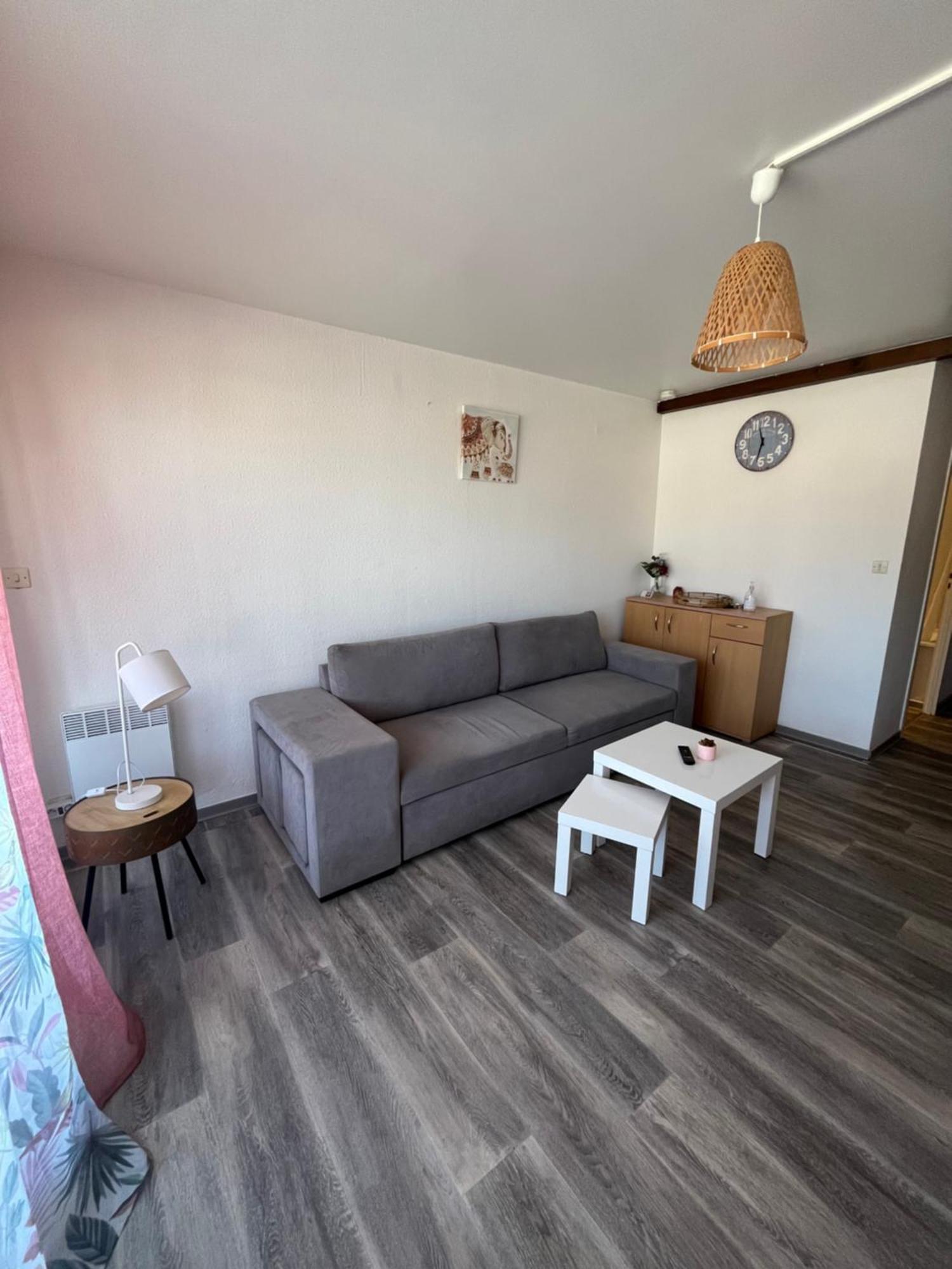 Agréable appartement avec piscine à 500m de la mer Argelès-sur-Mer Esterno foto